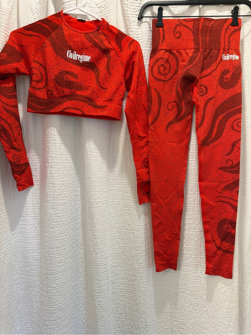 Civilregime Women's Red Patterned Leggings